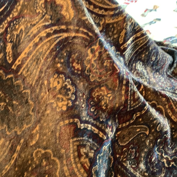 Lauren Ralph Lauren Velvet A-Line skirt, Size 6 - Picture 9 of 13